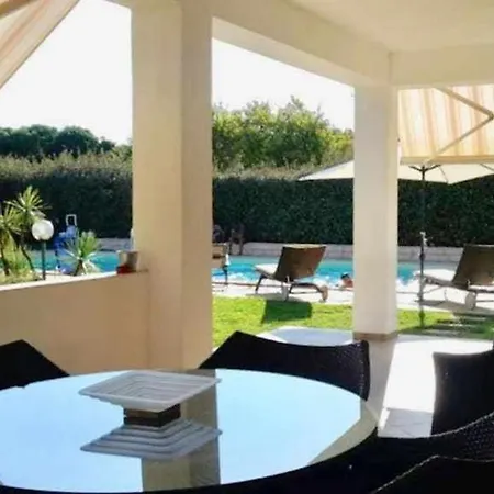 Con Piscina A 2km Dal Mare Di Con Ac E Wifi Per 6 Villa Alghero
