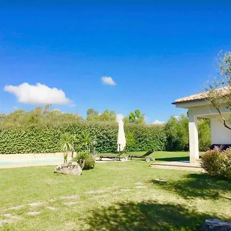 Con Piscina A 2km Dal Mare Di Con Ac E Wifi Per 6